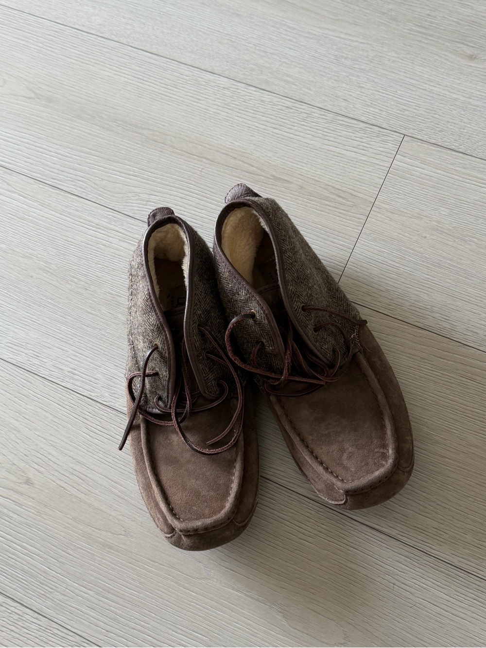 Men's Brown Suede and Tweed Casual Lace-Up Shoes Uggs US11